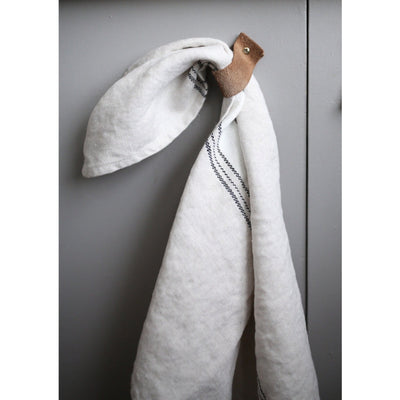Casa Linen Tea / Guest Towel: Made in Canada, ethically produced using the finest quality natural materials.
