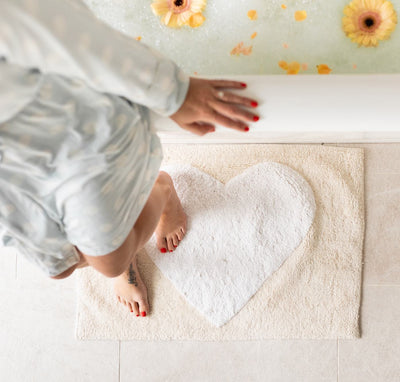 Heart Tufted Bath Mat