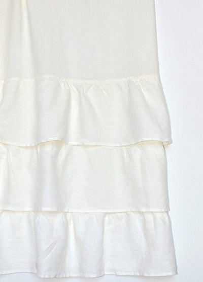 Luxury Ruffle Shower Curtain – Soft, Stonewashed Linen with Elegant Ruffles