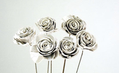 Small Wooden Roses - whitewash colour