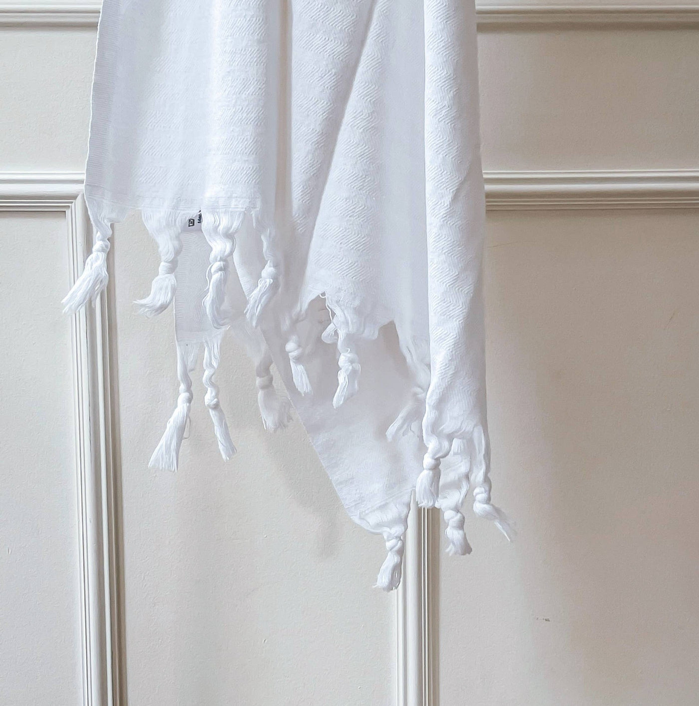 Turkish hand towel - white with tassels.