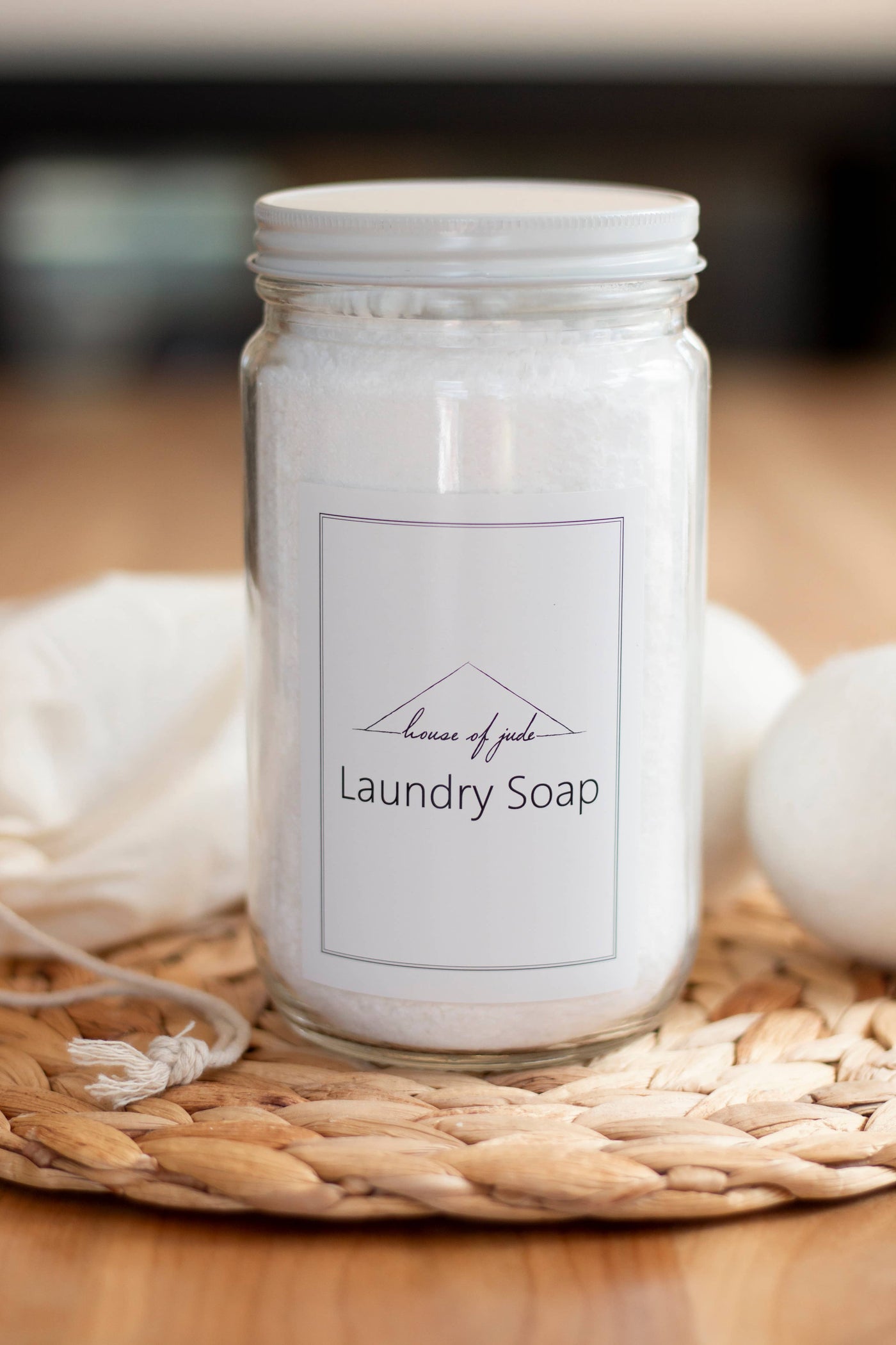 Lavender Laundry Soap - Natural Detergent, 600g jar. Washes about 40 loads. Can be used in top and front load washing machines.