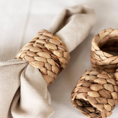 Napkin rings for organic linens
