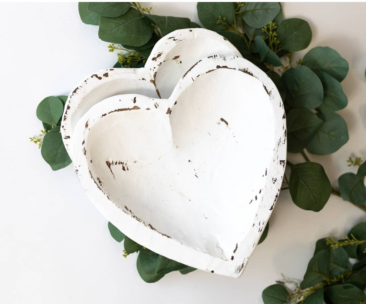 Wooden Heart Distressed White Dough Bowls